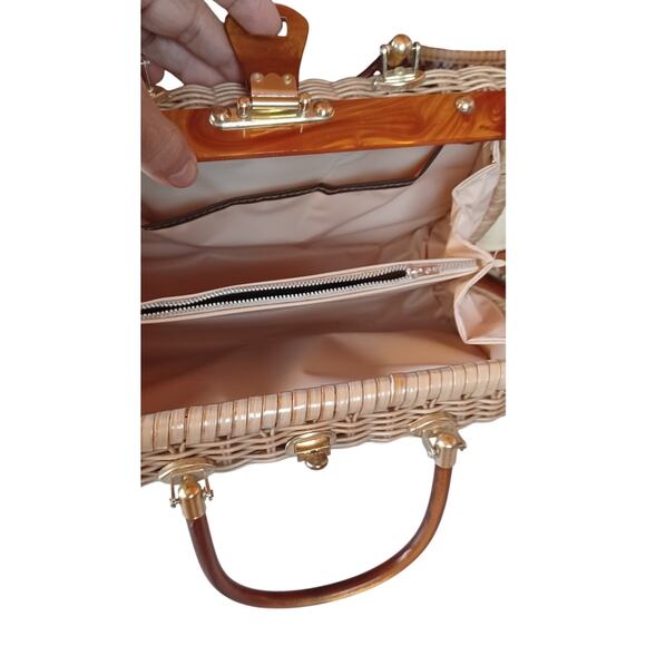 Vintage 1950s/60s Princess Charming by Atlas Wicker Seashell Lucite Handbag - Picture 6 of 12